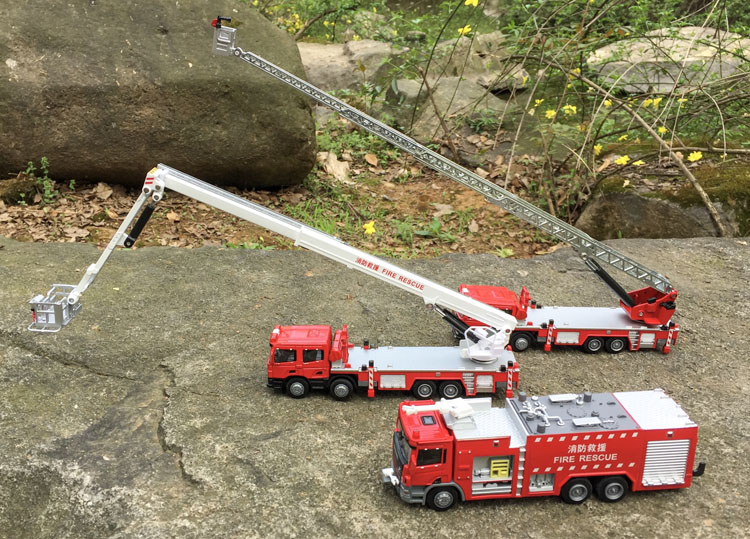 1:50 alloy engineering vehicle – Fire Escape Ladder Bewertung und Preis